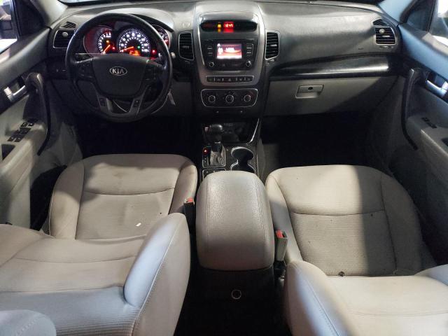 Photo 8 from auction – 2014 KIA SORENTO LX with VIN 5XYKTDA73EG461889