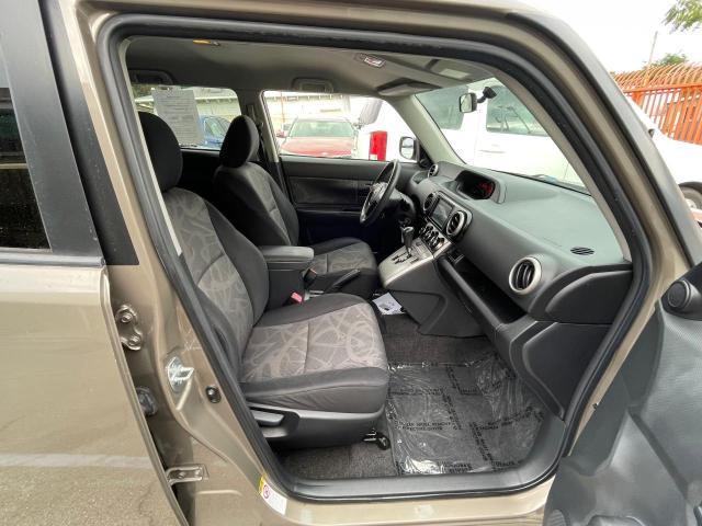 Photo 5 from auction – 2014 TOYOTA SCION XB with VIN JTLZE4FEXEJ064541