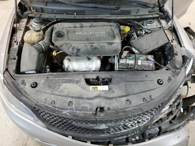 Photo 11 from auction – 2015 CHRYSLER 200 LIMITE with VIN 1C3CCCAB9FN744783