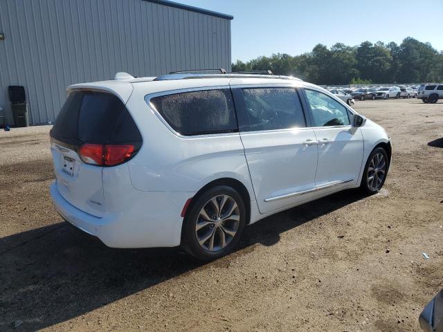 Photo 3 from auction – 2017 CHRYSLER PACIFICA L with VIN 2C4RC1GG0HR627726