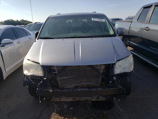 Photo 5 from auction – 2013 CHRYSLER TOWN & COU with VIN 2C4RC1BG2DR793618