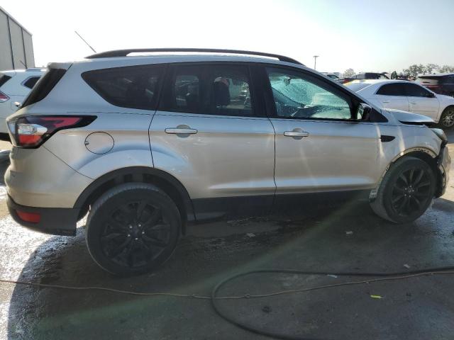 Photo 3 from auction – 2017 FORD ESCAPE SE with VIN 1FMCU0GD7HUC60311