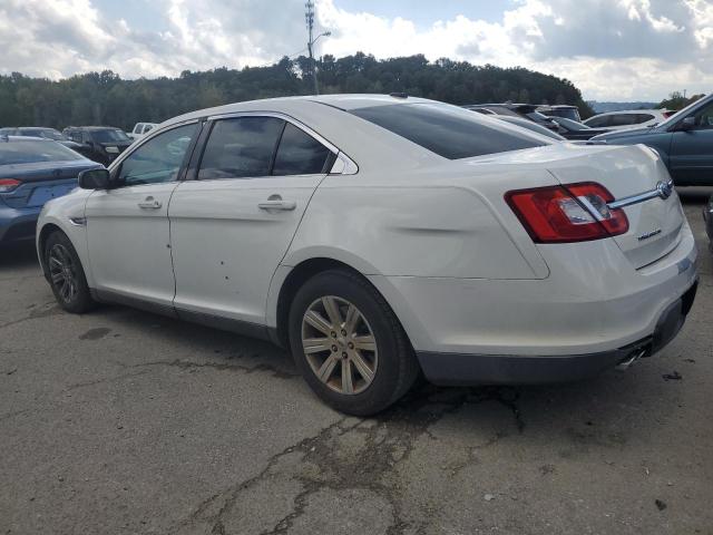 Photo 2 from auction – 2010 FORD TAURUS SE with VIN 1FAHP2DW8AG165513