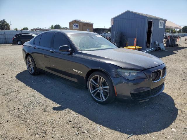 Снимка 4 от търг – 2012 BMW 740 I с VIN WBAKA4C56CC613860