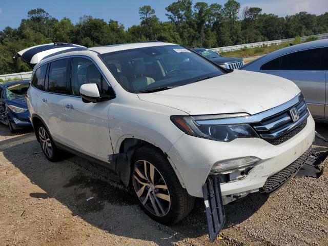 Photo 4 from auction – 2017 HONDA PILOT TOUR with VIN 5FNYF6H92HB040102