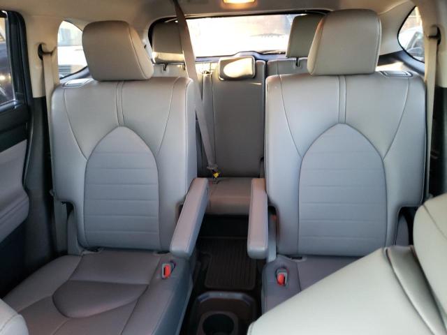 صورة رقم 10 من المزاد - 2023 TOYOTA HIGHLANDER مع VIN 5TDKDRBH1PS014288