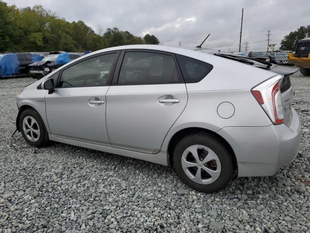 Photo 2 from auction – 2013 TOYOTA PRIUS with VIN JTDKN3DU3D5548091