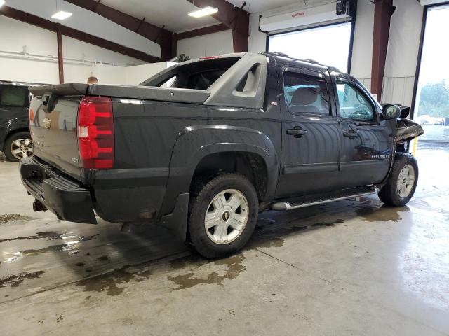 Photo 3 from auction – 2010 CHEVROLET AVALANCHE with VIN 3GNVKFE07AG122676