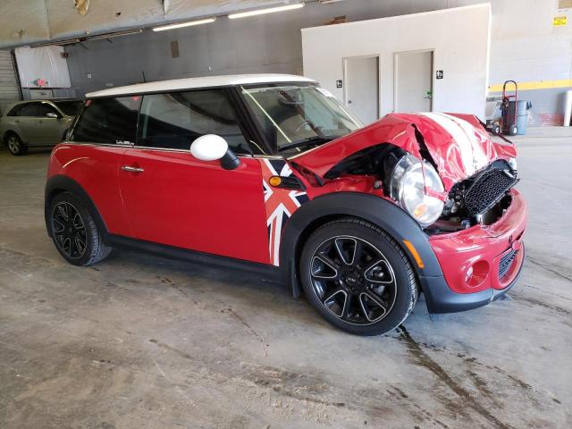 Снимка 4 от търг – 2011 MINI COOPER с VIN WMWSU3C56BT099136