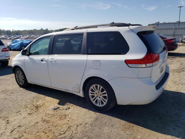 Photo 2 from auction – 2012 TOYOTA SIENNA XLE with VIN 5TDYK3DC7CS227657