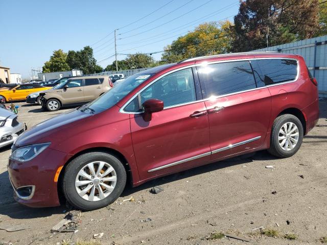 CHRYSLER PACIFICA T 2017 with VIN 2C4RC1BG0HR676125 - Photo from auction