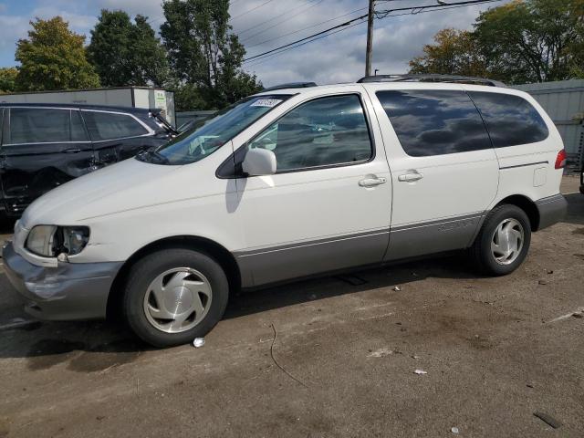Photo 1 from auction – 2002 TOYOTA SIENNA LE with VIN 4T3ZF13CX2U426746