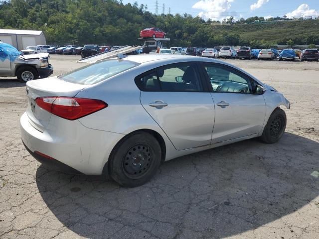 Photo 3 from auction – 2016 KIA FORTE LX with VIN KNAFK4A6XG5615275
