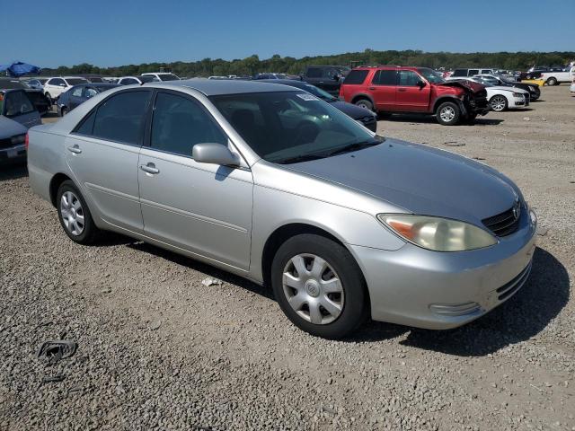 Photo 4 from auction – 2004 TOYOTA CAMRY LE with VIN 4T1BE32K44U897361