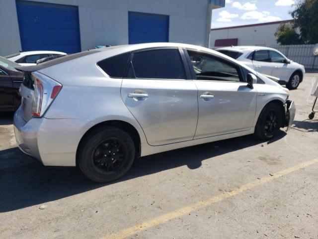 Photo 3 from auction – 2013 TOYOTA PRIUS with VIN JTDKN3DU6D1728253