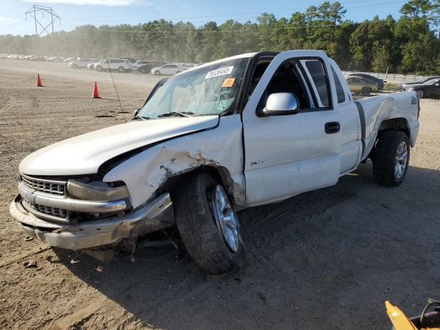 CHEVROLET SILVERADO 2000 with VIN 2GCEK19T4Y1294263 - Photo from auction