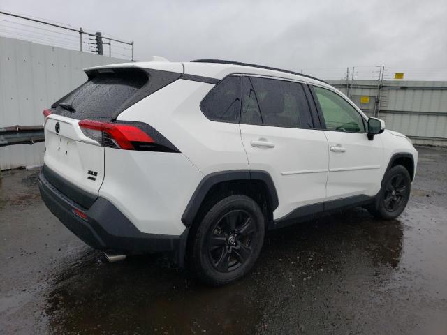 Photo 3 from auction – 2020 TOYOTA RAV4 XLE with VIN JTMP1RFV2LD058997