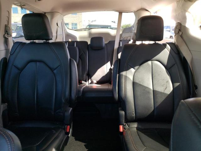Zdjęcie 10 z aukcji – 2018 CHRYSLER PACIFICA T z VIN 2C4RC1EG4JR310699