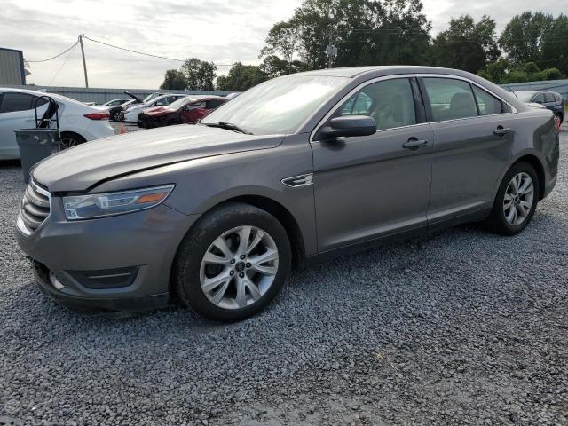 FORD TAURUS SEL 2013 with VIN 1FAHP2E85DG125555 - Photo from auction