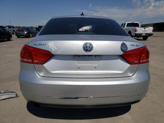 Photo 6 from auction – 2015 VOLKSWAGEN PASSAT SE with VIN 1VWBS7A35FC058758