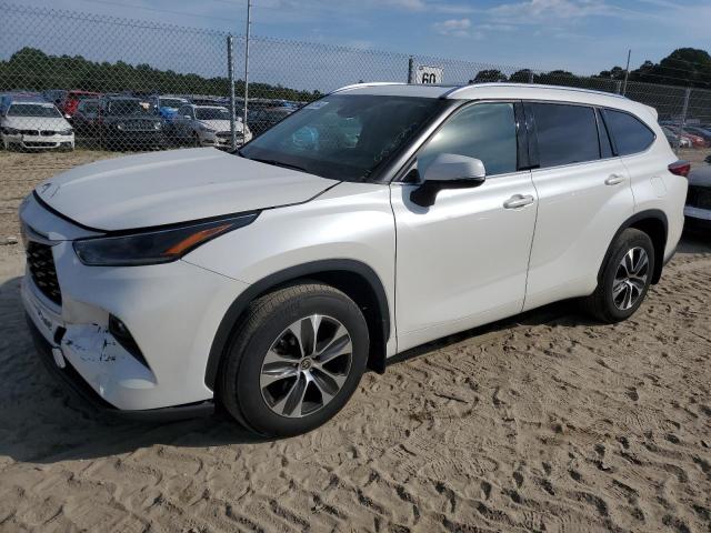 Photo 1 from auction – 2021 TOYOTA HIGHLANDER with VIN 5TDGZRBH4MS109737
