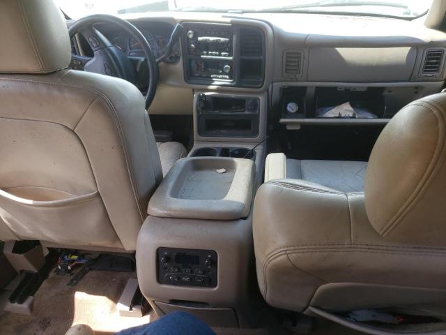 Photo 8 from auction – 2005 CHEVROLET SUBURBAN K with VIN 3GNFK16Z55G109094