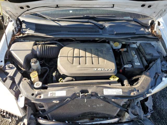 Photo 12 from auction – 2013 CHRYSLER TOWN & COU with VIN 2C4RC1BG3DR610355