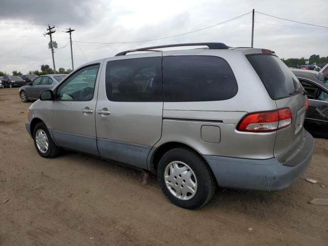 Photo 2 from auction – 2002 TOYOTA SIENNA CE with VIN 4T3ZF19C12U499317