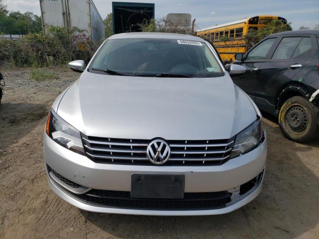 Photo 5 from auction – 2012 VOLKSWAGEN PASSAT SEL with VIN 1VWCP7A31CC067197