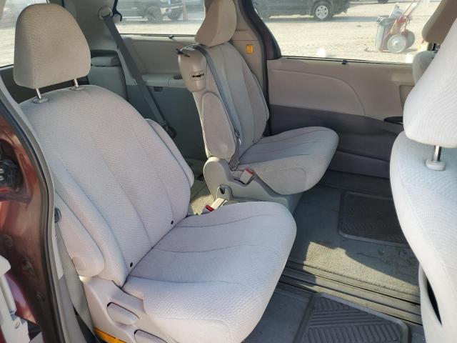 Photo 11 from auction – 2012 TOYOTA SIENNA with VIN 5TDKK3DC2CS197568