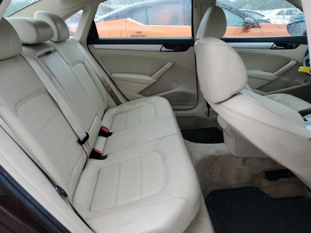 Photo 10 from auction – 2012 VOLKSWAGEN PASSAT SE with VIN 1VWBP7A36CC058538
