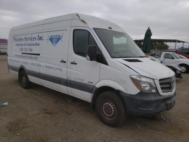 Photo 4 from auction – 2015 MERCEDES-BENZ SPRINTER 2 with VIN WD3PE8CC7F5946669