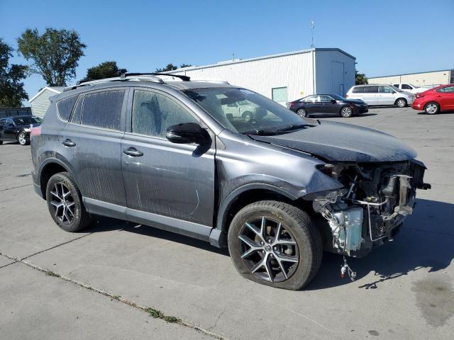 Photo 4 from auction – 2018 TOYOTA RAV4 SE with VIN JTMJFREV2JD243315