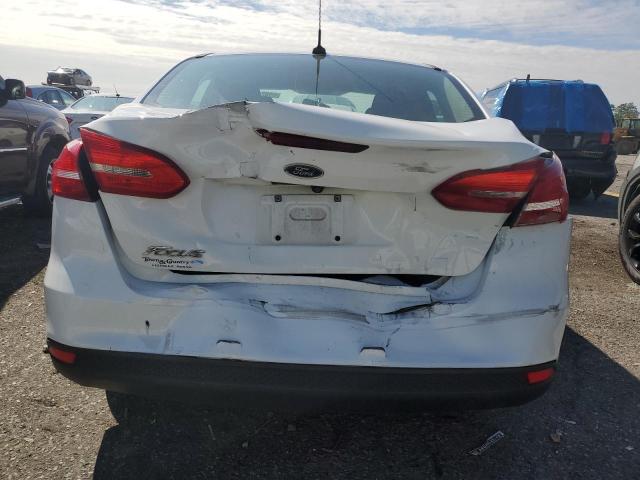 Photo 6 from auction – 2015 FORD FOCUS S with VIN 1FADP3E23FL217385