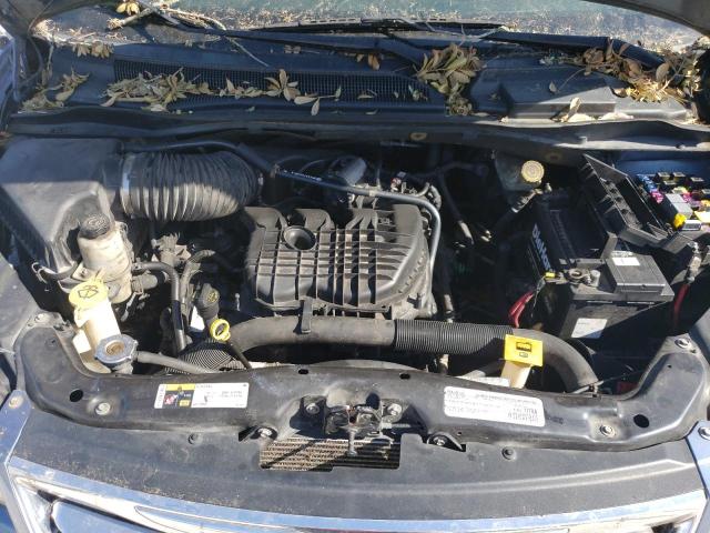 Снимка 12 от търг – 2011 CHRYSLER TOWN & COU с VIN 2A4RR8DG8BR758657