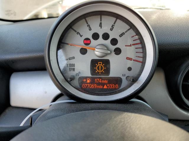 Снимка 9 от търг – 2010 MINI COOPER CLU с VIN WMWML3C59ATX52097