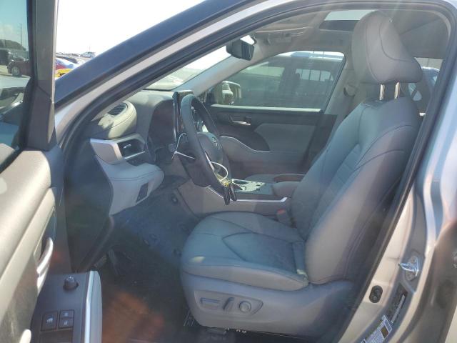 Снимка 7 от търг – 2023 TOYOTA HIGHLANDER с VIN 5TDKBRCH9PS581031
