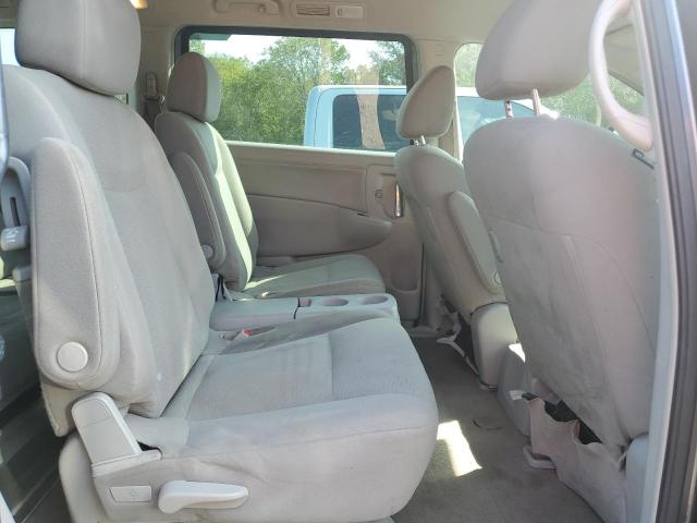Photo 11 from auction – 2015 NISSAN QUEST S with VIN JN8AE2KP4F9131937