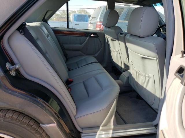 Photo 10 from auction – 1995 MERCEDES-BENZ E 320 BASE with VIN WDBEA32E3SC209214