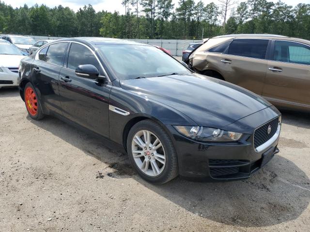 Photo 4 from auction – 2018 JAGUAR XE PREMIUM with VIN SAJAD4FX2JCP26755