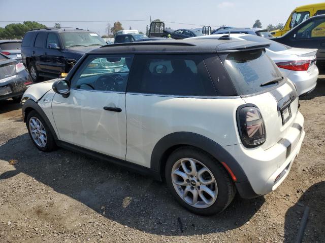 Photo 2 from auction – 2015 MINI COOPER S with VIN WMWXP7C52F2A39874