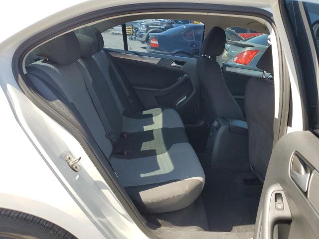 Photo 10 from auction – 2017 VOLKSWAGEN JETTA S with VIN 3VW2B7AJ9HM396034