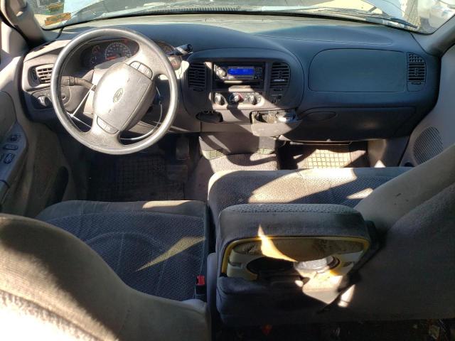 Photo 8 from auction – 2000 FORD F150 with VIN 1FTRX07W5YKB10541