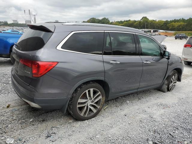 Photo 3 from auction – 2017 HONDA PILOT TOUR with VIN 5FNYF5H93HB001173
