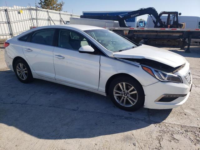 Photo 4 from auction – 2015 HYUNDAI SONATA SE with VIN 5NPE24AF6FH250025