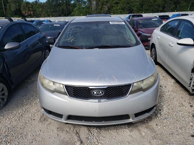 Снимка 5 от търг – 2010 KIA FORTE EX с VIN KNAFU4A23A5221552