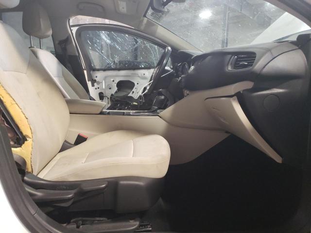 Photo 7 from auction – 2018 BUICK REGAL PREF with VIN W04GL6SX0J1095006