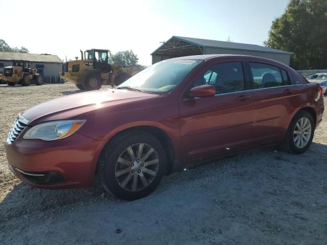 CHRYSLER 200 TOURIN 2013 مع رقم تعريف المركبة 1C3CCBBB3DN588634 - صورة من المزاد