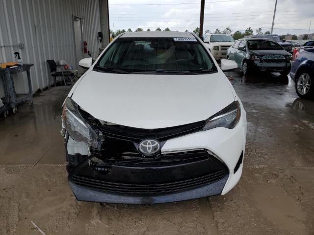 Фото 5 с аукциона – 2018 TOYOTA COROLLA с VIN 5YFBURHE3JP836068