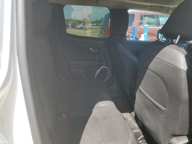 Photo 11 from auction – 2016 JEEP RENEGADE L with VIN ZACCJBBT2GPE20778